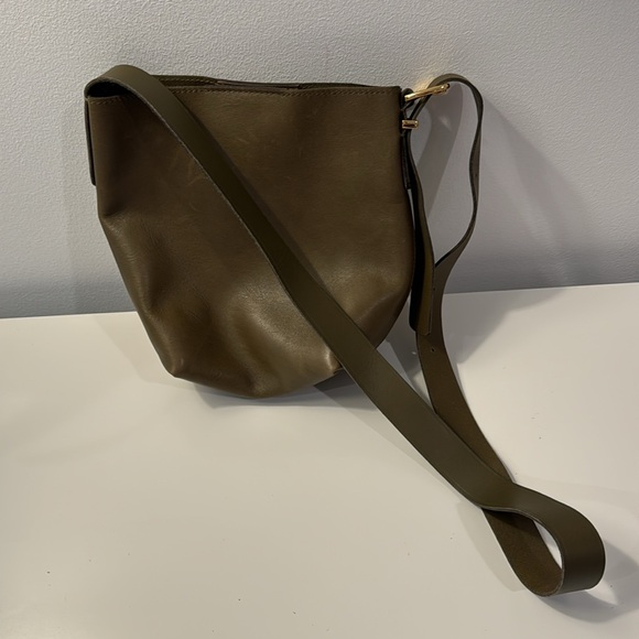 COPY - Madewell The Essential Bucket bag mini - Picture 1 of 4